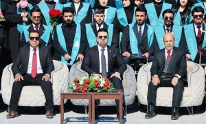 رئيس جامعة كركوك يهنئ الطلبة الخريجين