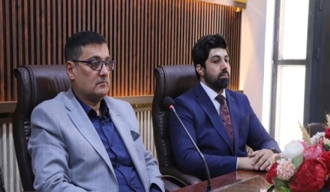 كلية الآداب تنظم دورة تطويرية عن ستراتيجيات مكافحة الفساد